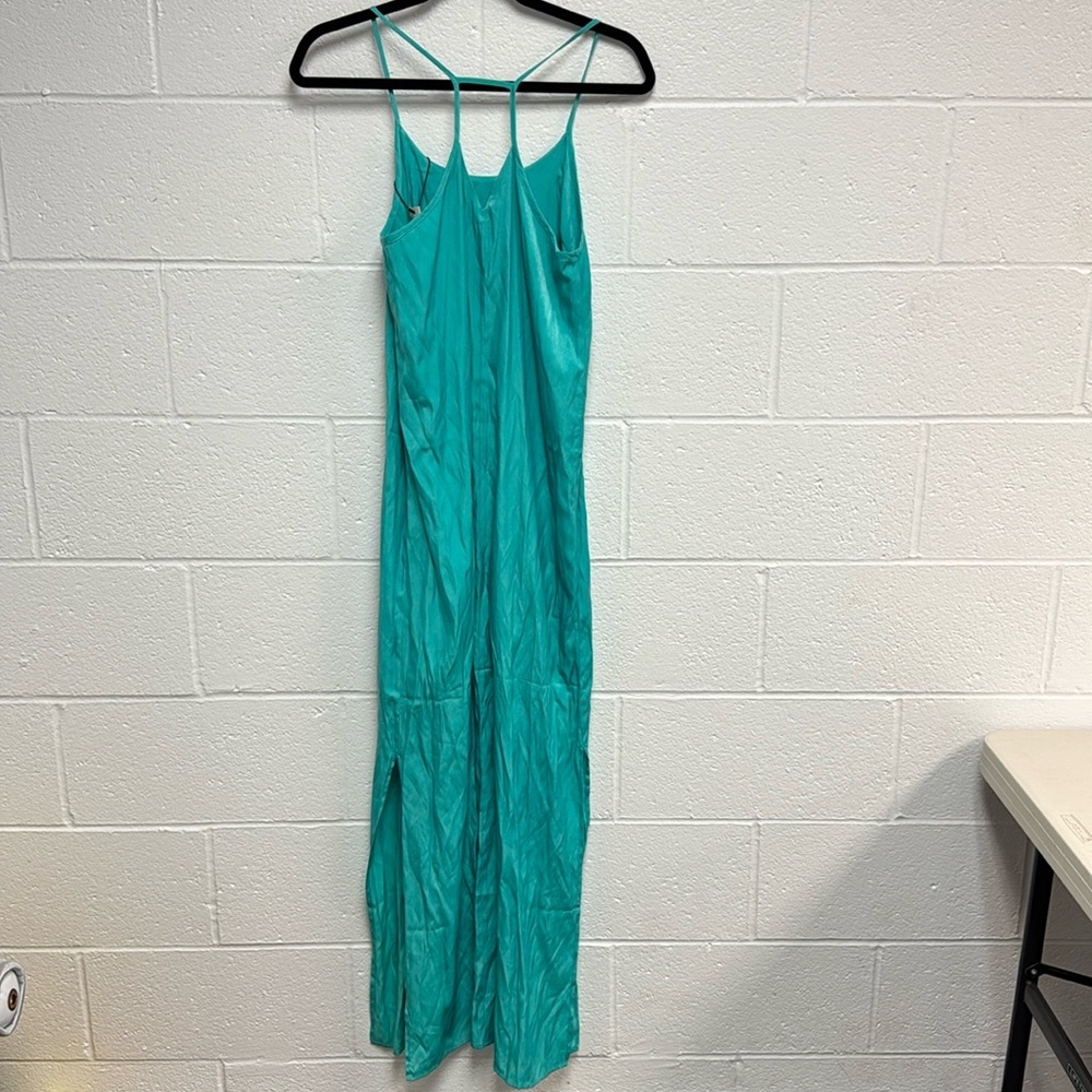 Blue Slip Halter Dress for Casual Resort Wear - Picture 5 of 7